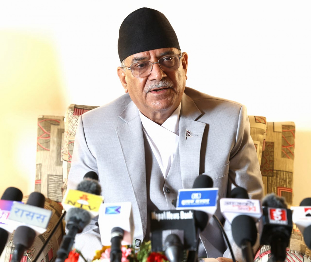 धरान गएर कार्यकारिणी समितिको बैठक बोलाउनु : प्रधानमन्त्री