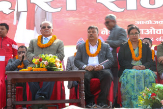 सरकारले गलत गतिविधि नसच्याए सशक्त प्रतिवाद गर्छौं: प्रचण्ड 