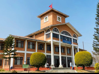 बाढीप्रभावितका लागि त्रिभुवन विश्वविद्यालयको नौ करोड २५ लाख सहयोग